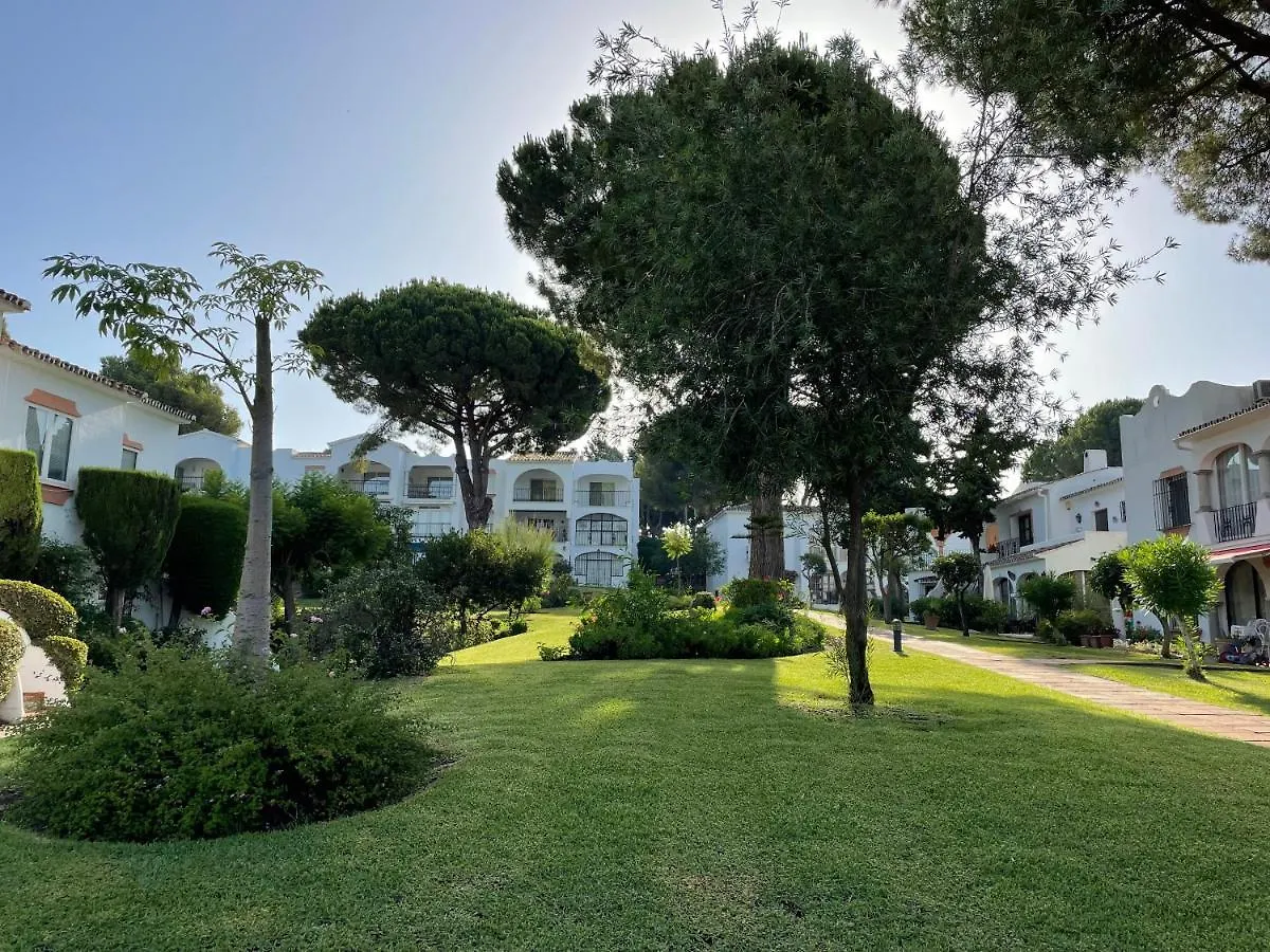Casa Violeta - Golf & Tenis Estepona Apartment